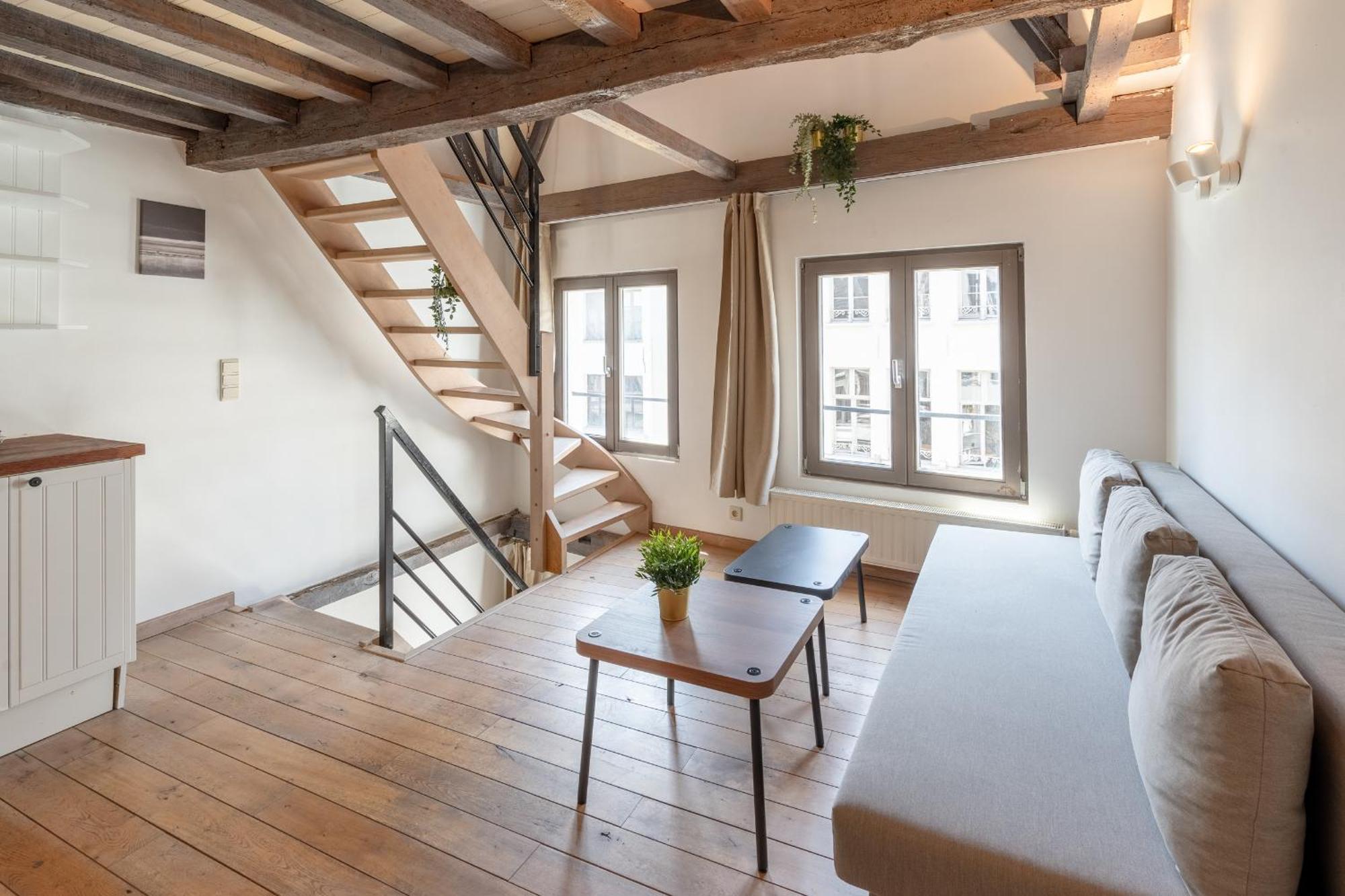 Apartment Tempel Triplex & Duplex At Historic Heart Of