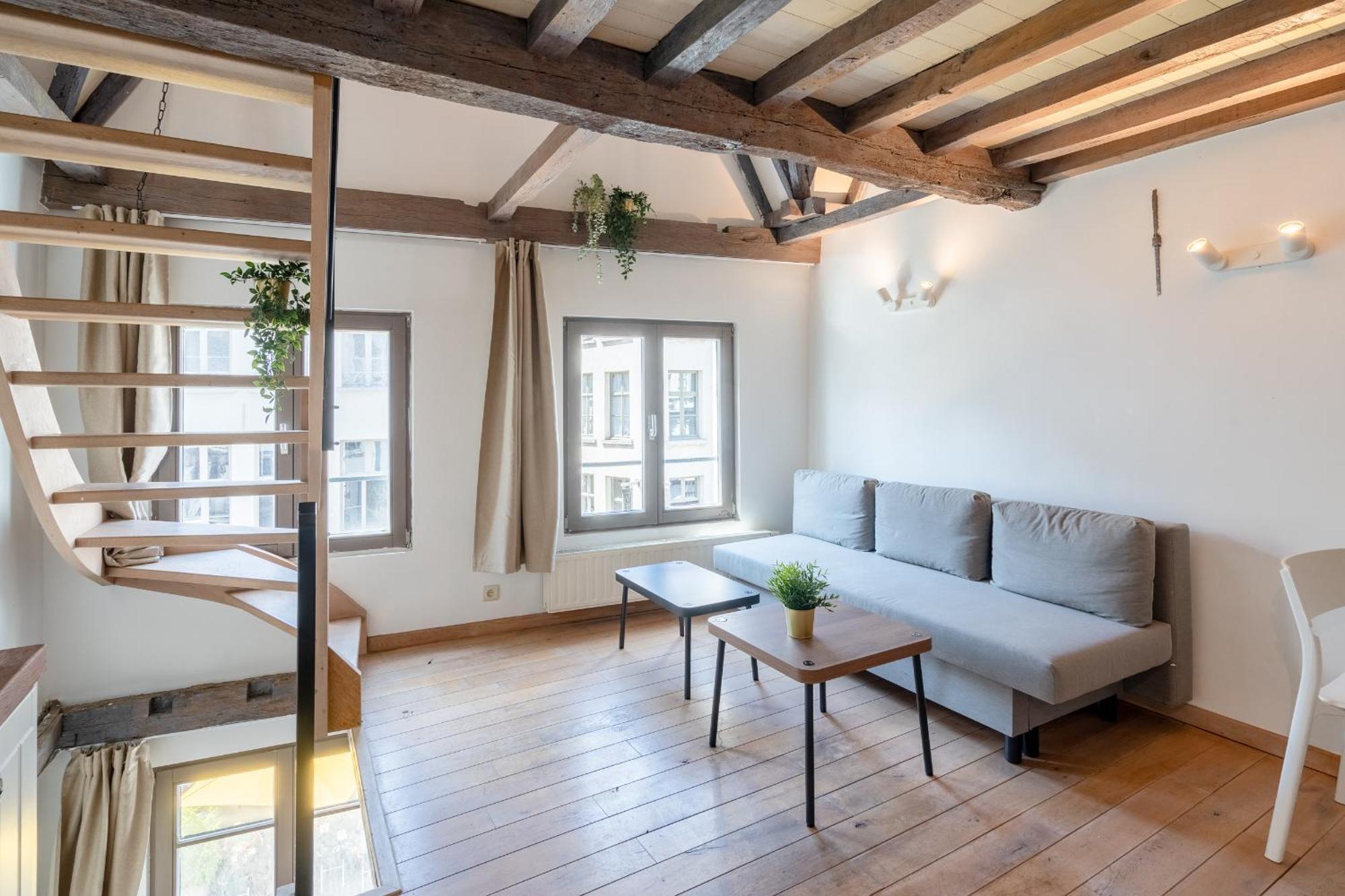 Tempel Triplex & Duplex At Historic Heart Of Apartment *