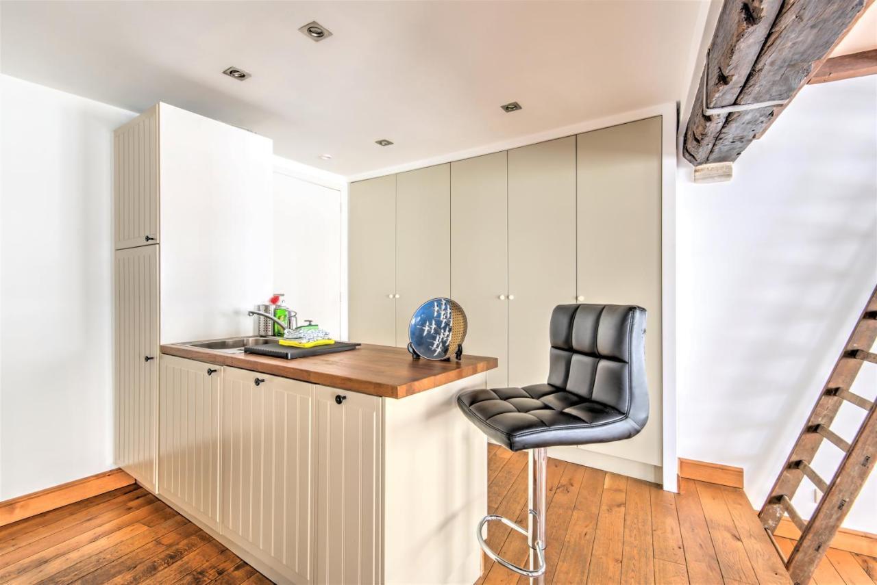 Tempel Triplex & Duplex At Historic Heart Of